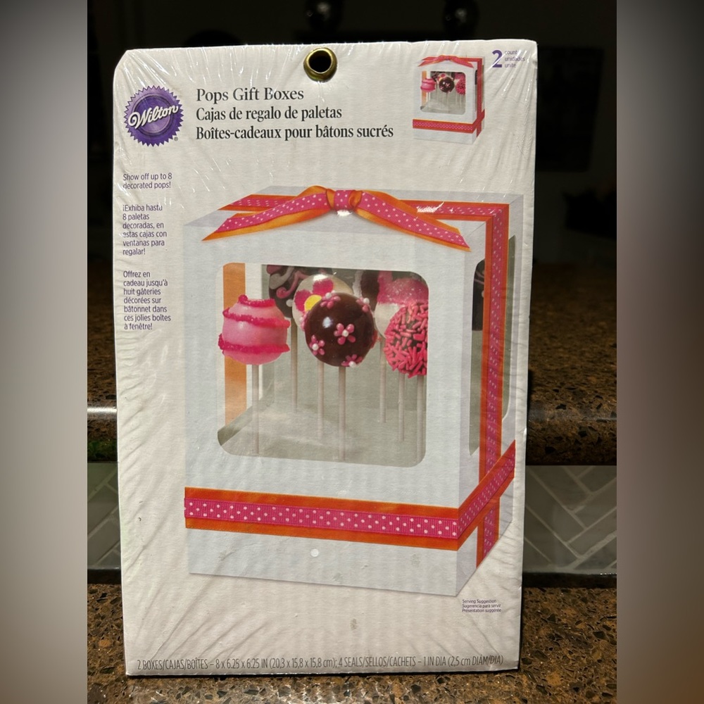 BNIB Wilton Pops Gift Boxes